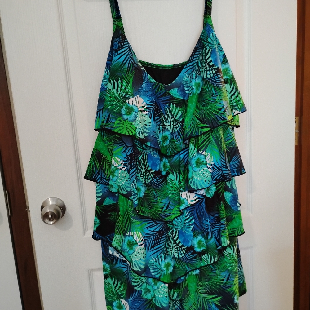 Fit 4 U one-piece